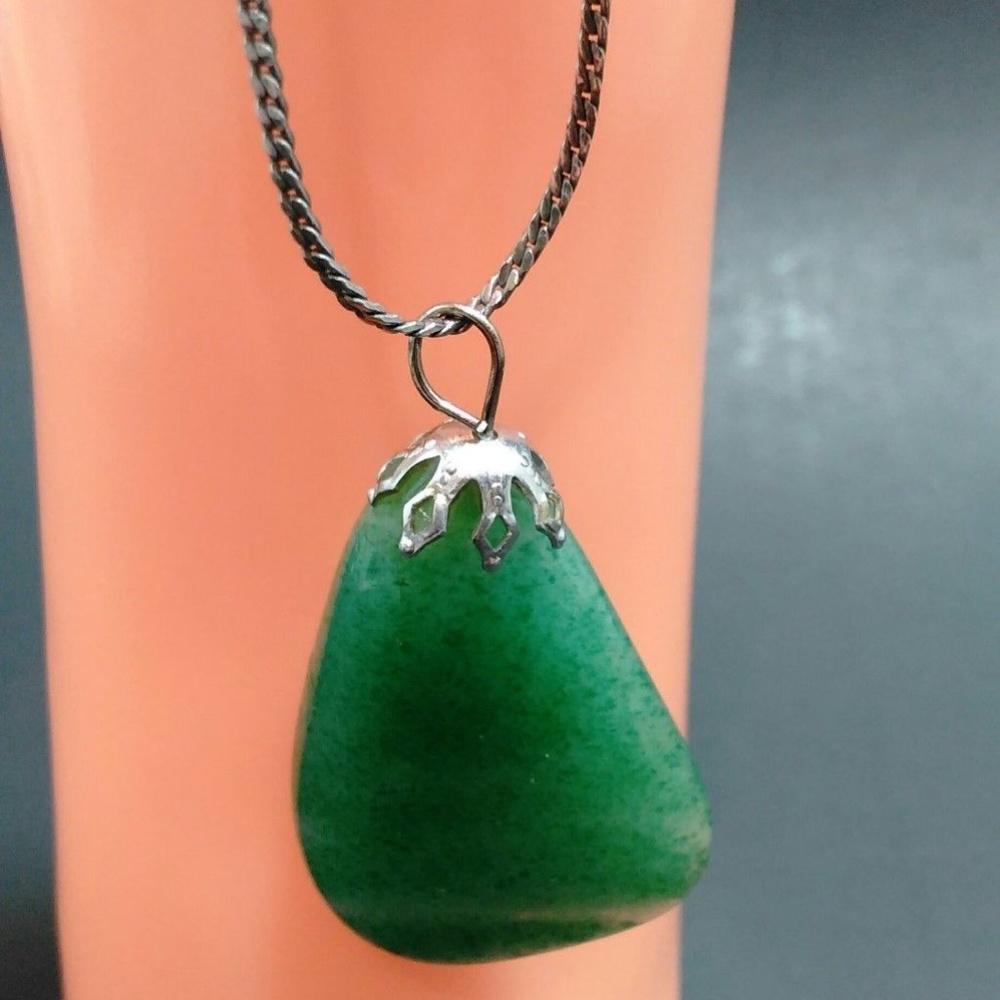 Aventurine Green Stone Teardrop Pendant Necklace